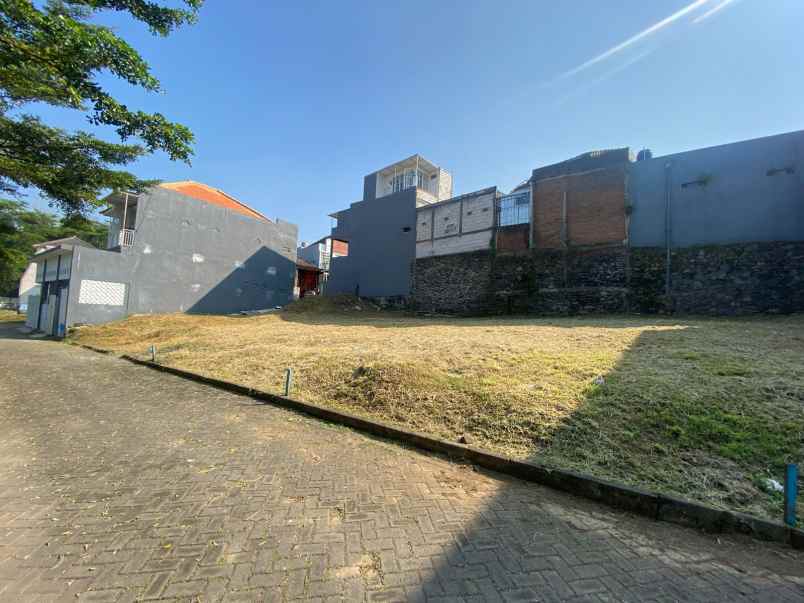 dijual rumah jl pahlawan balearjosari