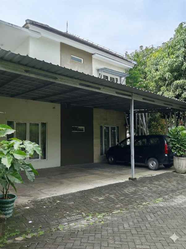 dijual rumah jl pandanaran hills