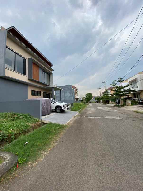 dijual rumah jl pekapuran raya sukatani