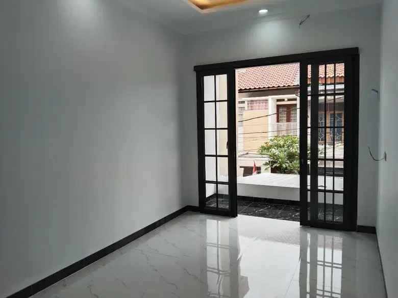 dijual rumah jl pondok kelapa duren