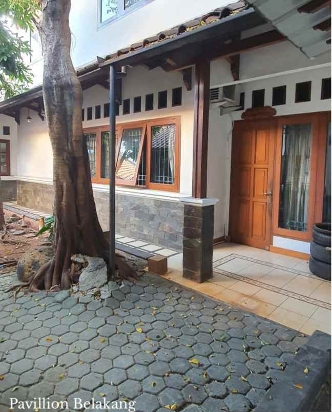 dijual rumah jl pondok kelapa duren