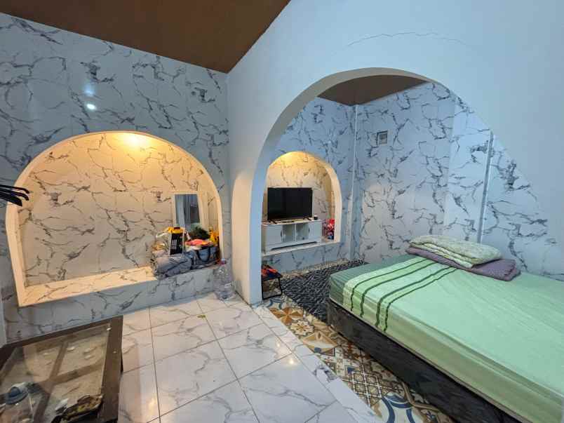 dijual rumah jl pura pemecutan ungasan