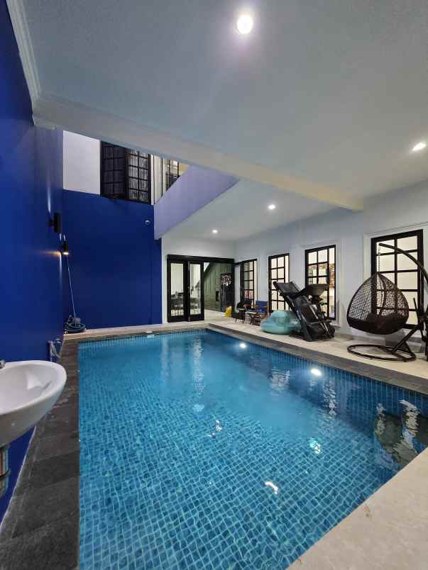 dijual rumah jl raya duren sawit