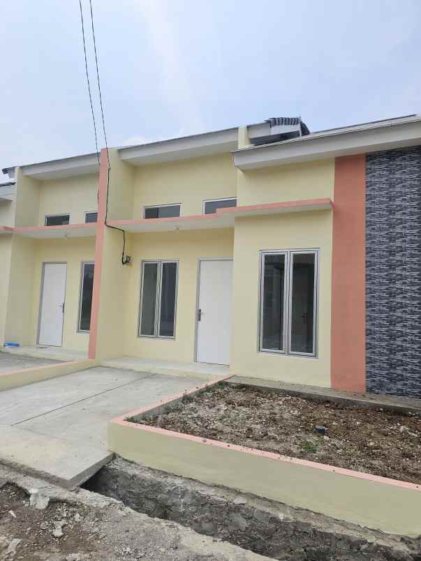 dijual rumah jl raya pakuhaji kp