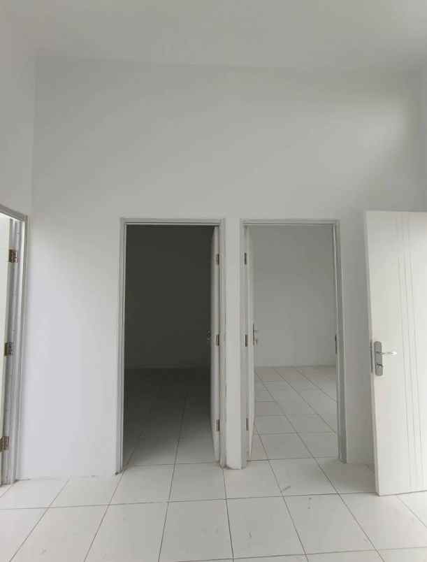 dijual rumah jl raya pakuhaji kp