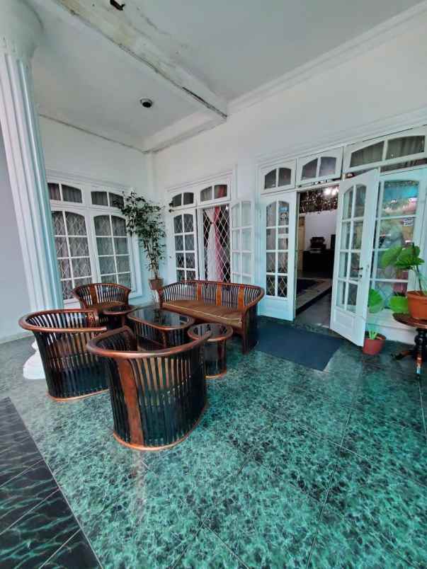 dijual rumah jl re martadinata