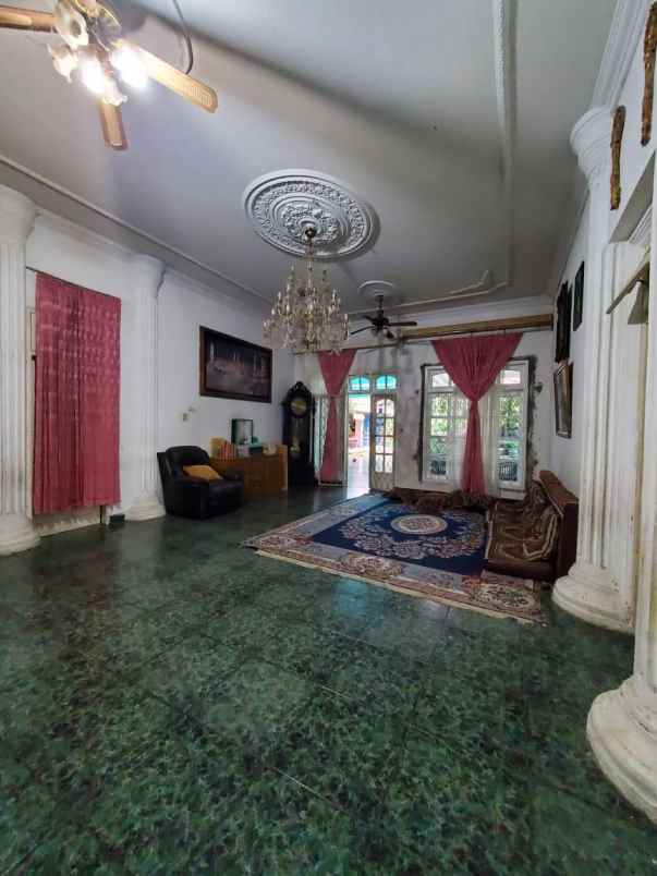 dijual rumah jl re martadinata