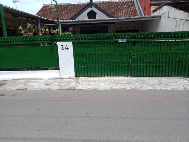 Jual Rumah Beserta 10 Kamar Kost Di Wirobrajan Yogyakarta Pr1937