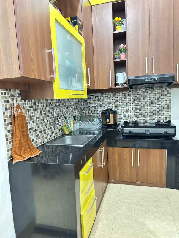 dijual rumah jl tutul no 9e