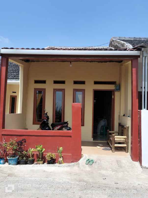 dijual rumah jln raya andir katapang