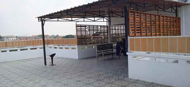 dijual rumah jln rusa