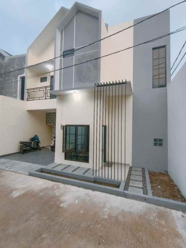 dijual rumah kalimulya cilodong depok