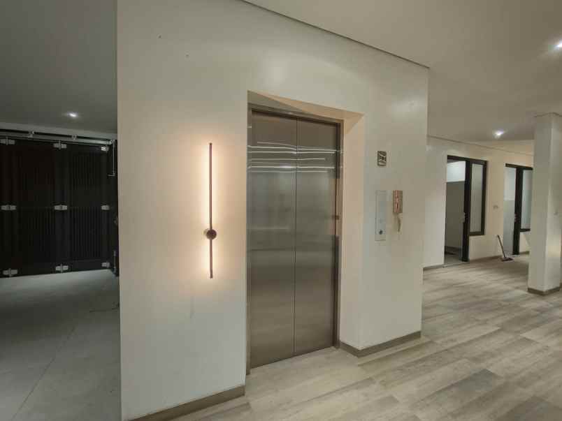 dijual rumah kawasan argenia sentul city