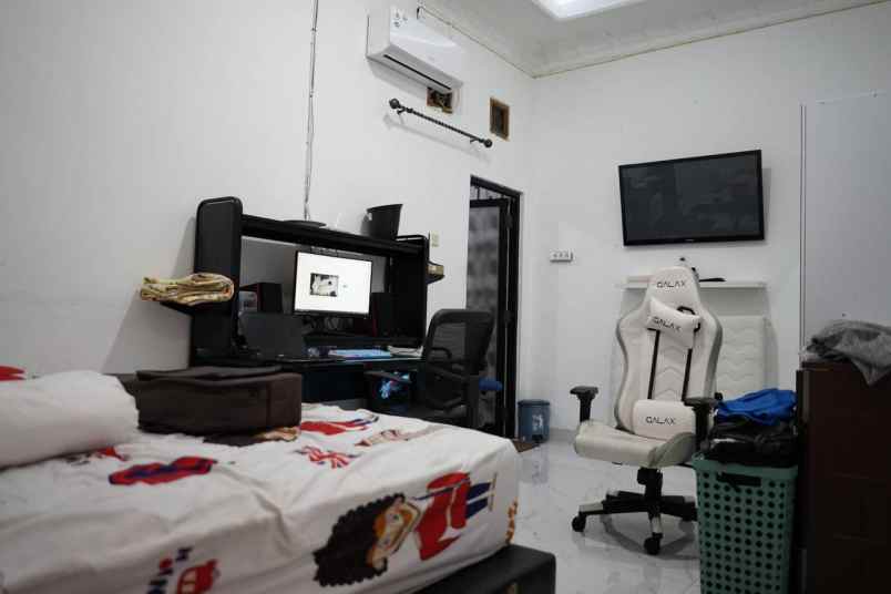 dijual rumah kebon jeruk