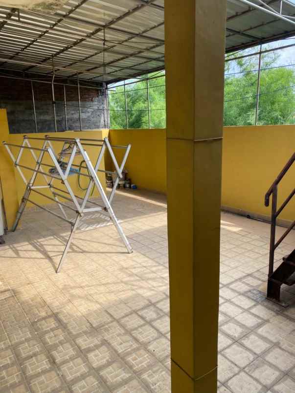 dijual rumah kebonsari regency