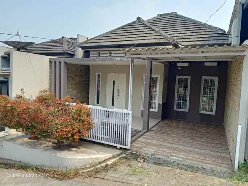 dijual rumah kec cimahi selatan