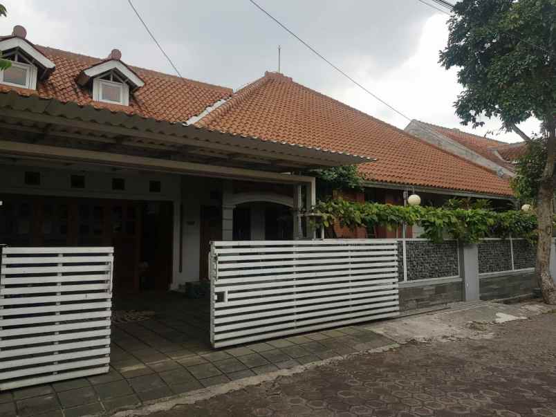 dijual rumah kec cimahi utara