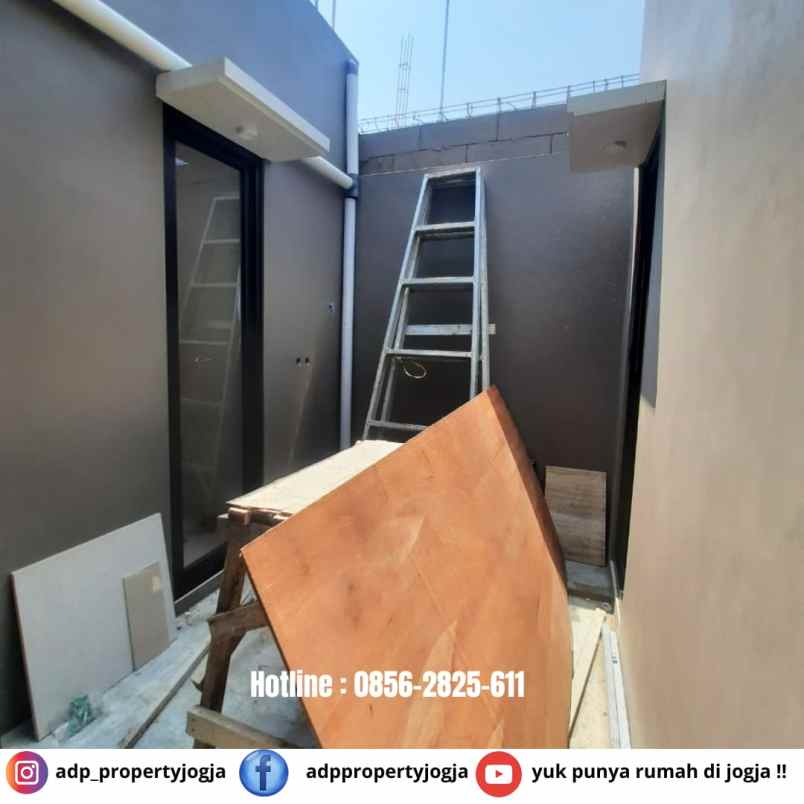 dijual rumah keceme caturharjo sleman