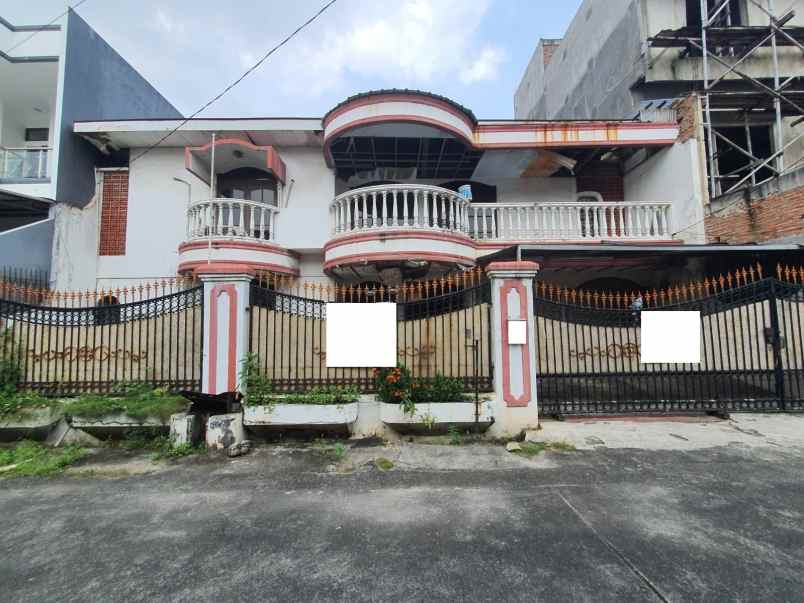 dijual rumah kelapa gading