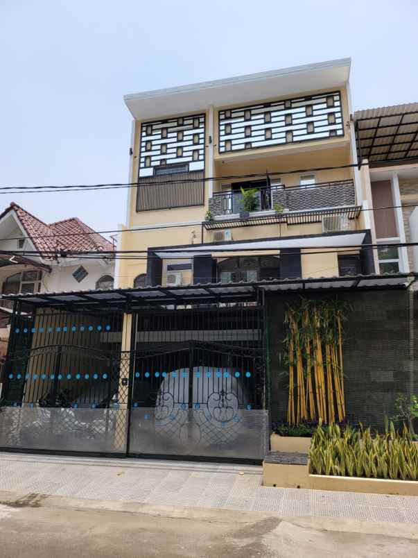 dijual rumah kelapa gading jakarta utara