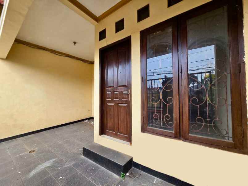 dijual rumah kemiri muka beji depok