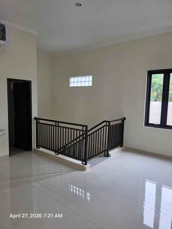 dijual rumah kendangsari