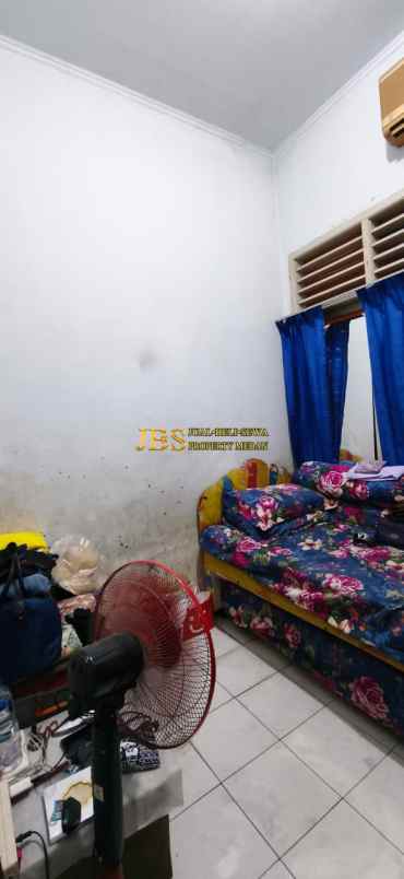 dijual rumah komplek cemara hijau jalan