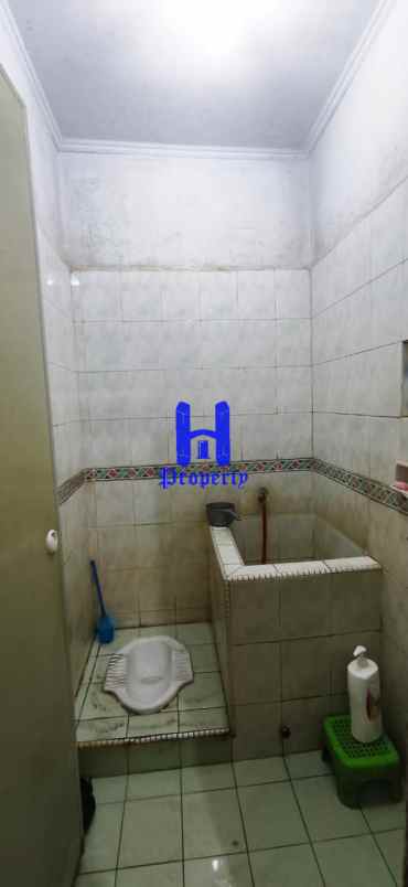 dijual rumah komplek cemara hijau jalan