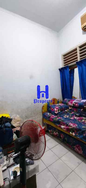 dijual rumah komplek cemara hijau jalan