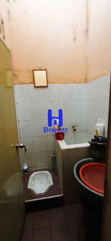dijual rumah komplek cemara hijau jalan