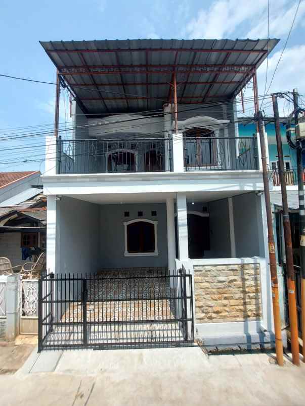 dijual rumah komplek duta kranji