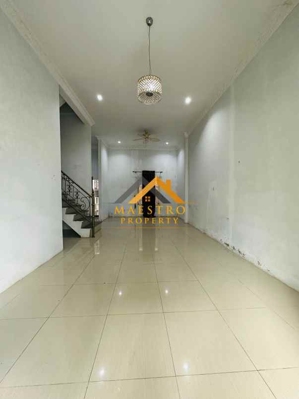 dijual rumah komplek grand murai land