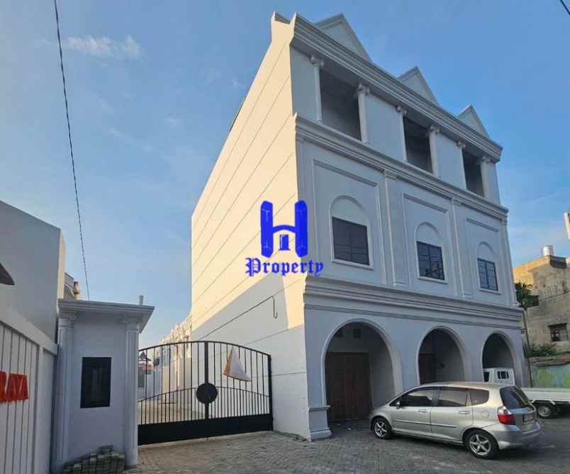 dijual rumah komplek menteng raya ville