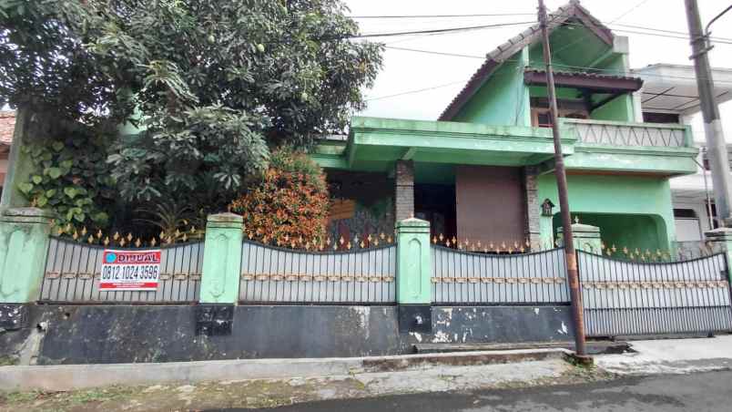 dijual rumah komplek padasuka cimahi