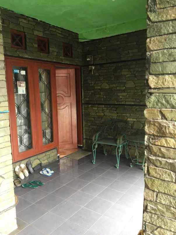 dijual rumah komplek padasuka cimahi