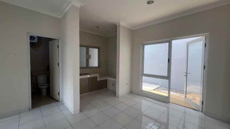 dijual rumah kota wisata cibubur