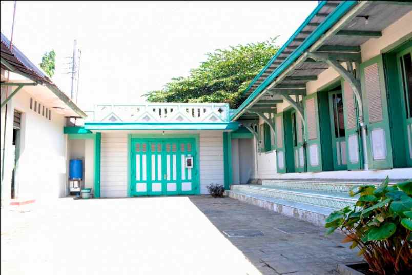 dijual rumah kuno antik keluarga besar ashadi kudus
