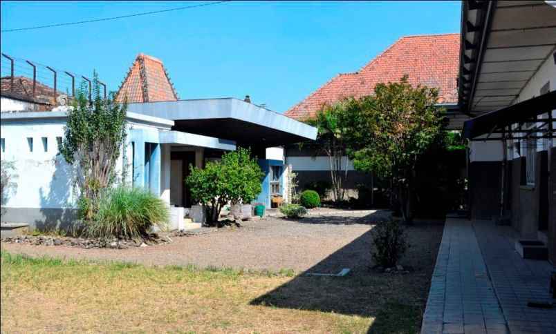 dijual rumah kuno antik keluarga besar ashadi kudus