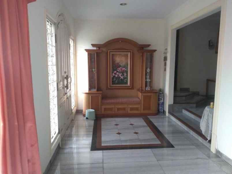 dijual rumah lokasi villa gading indah kelapa gading