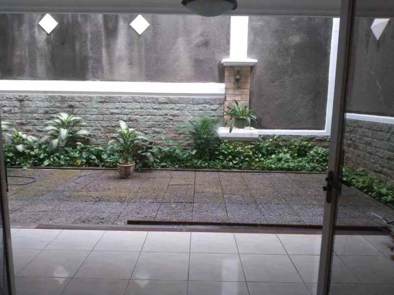 dijual rumah lokasi villa gading indah kelapa gading