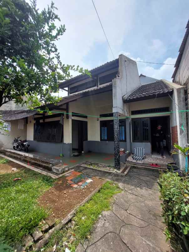 dijual rumah luas di cipayung ceger jakarta timur