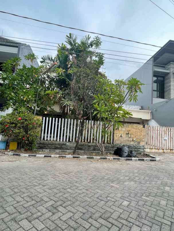 Rumah Hitung Tanah Manyar Kartika Surabaya Timur Row Jalan 35 Mobil