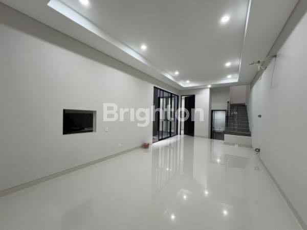 dijual rumah manyar kertoadi