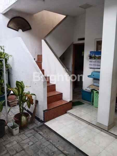 dijual rumah medokan