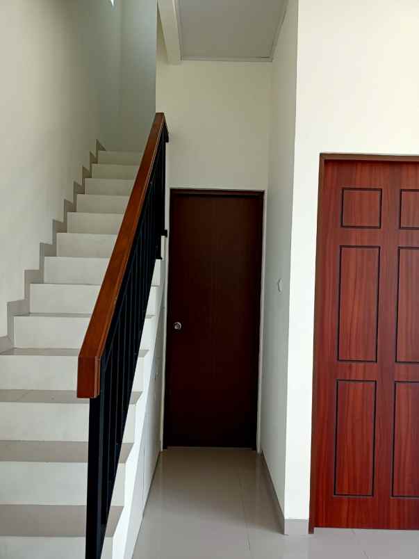 dijual rumah mekar mulya pesona view