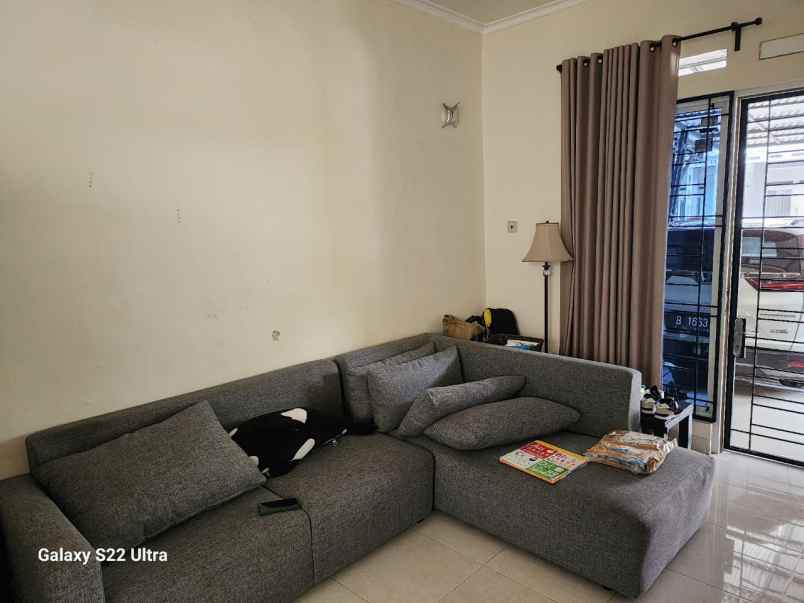 dijual rumah metland menteng