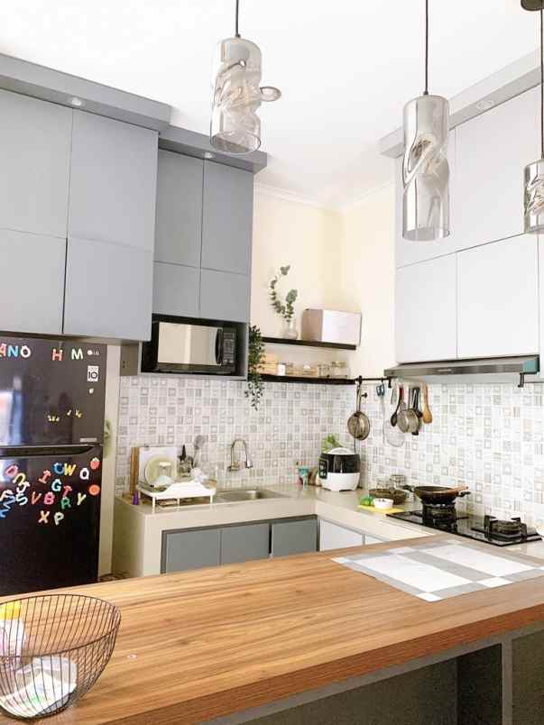 dijual rumah metland menteng