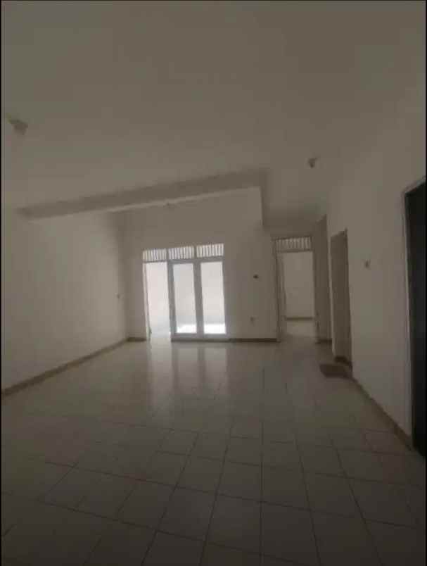 dijual rumah metland menteng