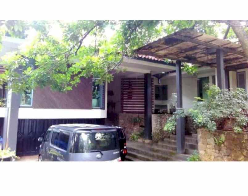 dijual rumah mewah harga njop jakarta selatan