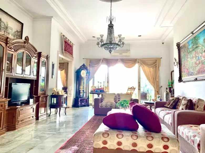 dijual rumah mewah lt 920 daerah menteng jakarta pusat